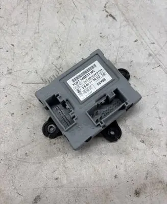 Ford Mondeo MK IV Door control unit/module 7G9T14B533HC 14C237CA 0507912602