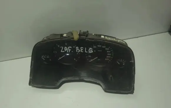 Opel Zafira A Speedometer (instrument cluster) 24419560HT