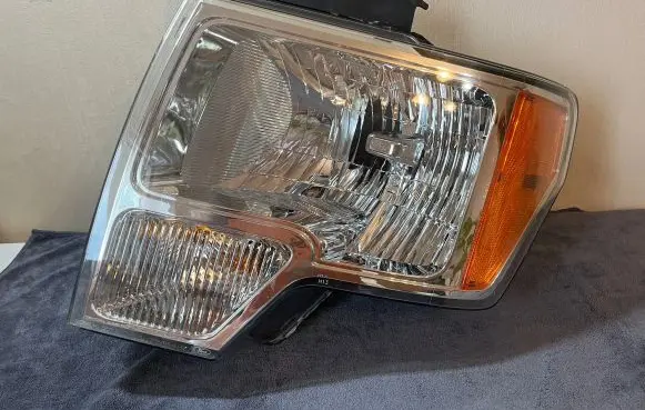 Headlight/headlamp