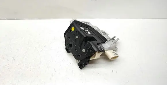 Audi A6 S6 C7 4G Rear door lock 4G0839015
