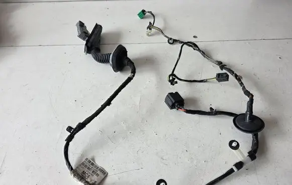 Opel Astra K Rear door wiring loom 39157794