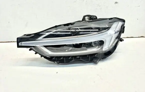 Volvo XC60 Headlight/headlamp 31656616