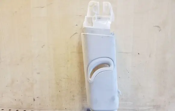 (B) pillar trim (top)
