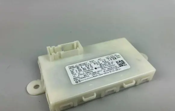 Mercedes-Benz C W205 Keyless (KESSY) go control unit/module A2229004213
