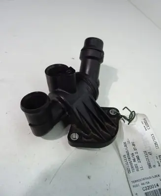 Audi A4 S4 B7 8E 8H Thermostat/thermostat housing 06D121111G