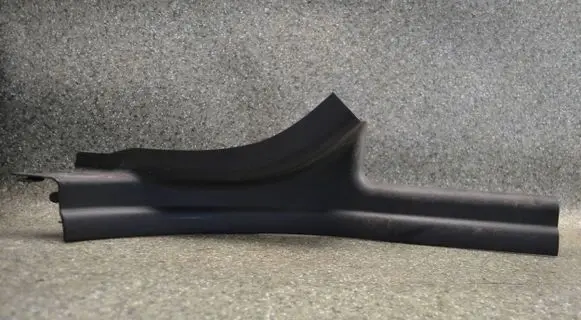 BMW 7 E65 E66 Rear seat side bottom trim 51478241250 11242010 105762