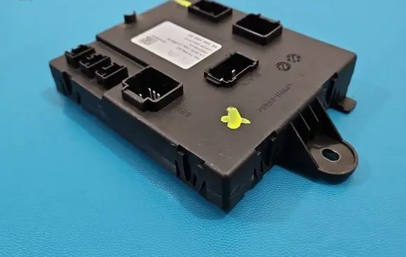 Opel Grandland X Central body control module 9838499880 IMPRK1544195