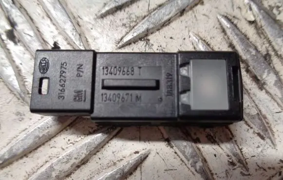 Opel Corsa E Other control units/modules 13409668 13409671
