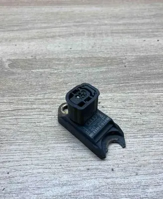 Audi A6 S6 C6 4F Airbag deployment crash/impact sensor 4F0907651