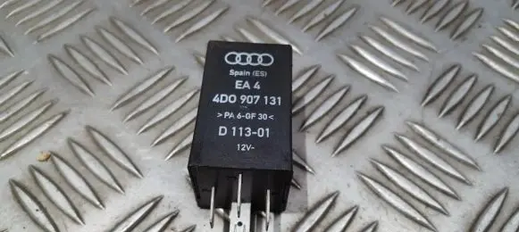 Audi A4 S4 B5 8D Other relay 4d0907131 d11301