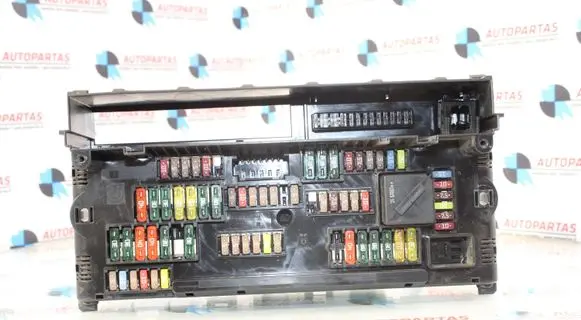 BMW 6 F06 Gran coupe Fuse box set 9252815 1703344