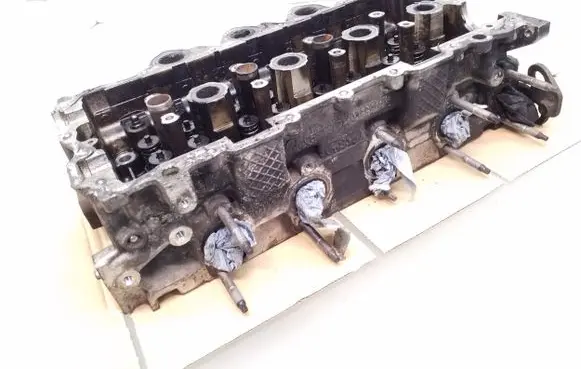 Engine head