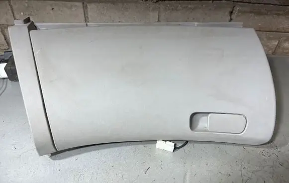 KIA Ceed Glove box 847601H000 15091