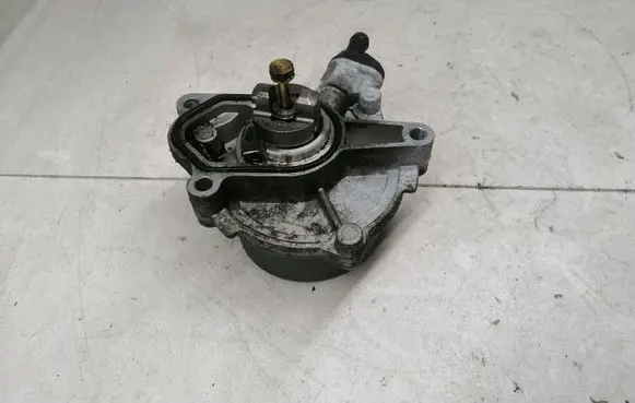 Hyundai i30 Vacuum pump 288102A101