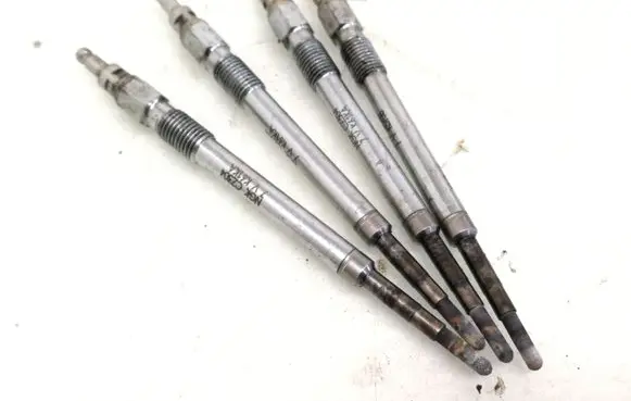 Volkswagen PASSAT B6 Glow plug CZ304 NGK