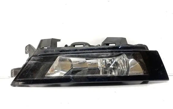Skoda Rapid (NH) Front fog light 5JA941700D 01299802 01299802011015