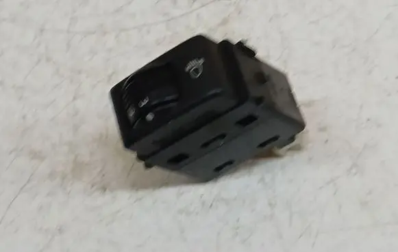 Nissan Micra Headlight level height control switch