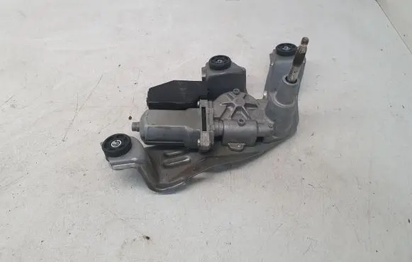 Toyota Auris E180 Rear window wiper motor 8513002050