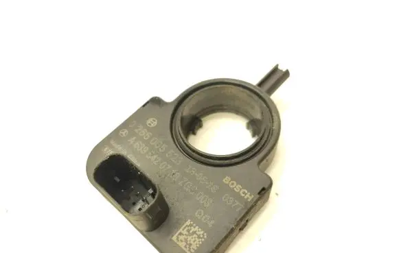 Mercedes-Benz Vito Viano W639 Steering angle sensor A6395420718 0265005523