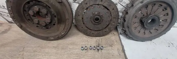 Alfa Romeo GT Clutch set kit 281716