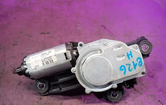 Volvo C30 Rear window wiper motor 53028312
