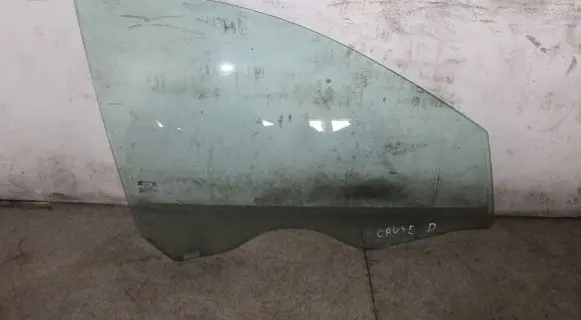 Chevrolet Cruze Front door window glass four-door