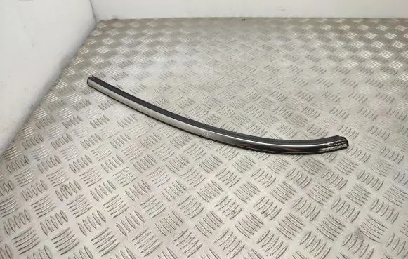Mini Cooper Countryman R60 Rear side glass trim 