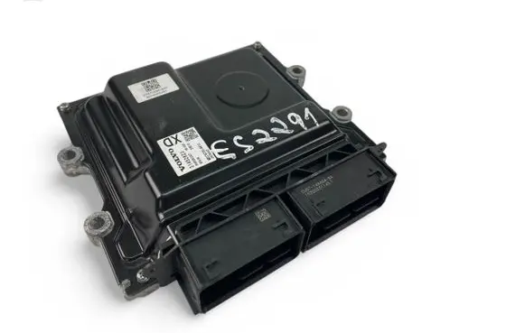 Volvo V40 Engine control unit/module ECU 31452623