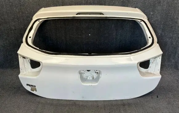 KIA Rio Tailgate/trunk/boot lid