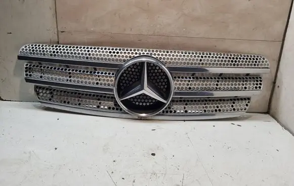 Mercedes-Benz ML W163 Front bumper upper radiator grill 