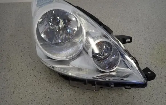 Nissan Note (E11) Headlight/headlamp 21511D4RLDEM