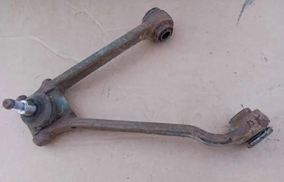 Jaguar XJ X40 Front lower control arm/wishbone