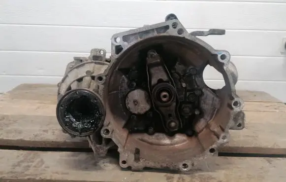 Skoda Yeti (5L) Manual 5 speed gearbox LUB