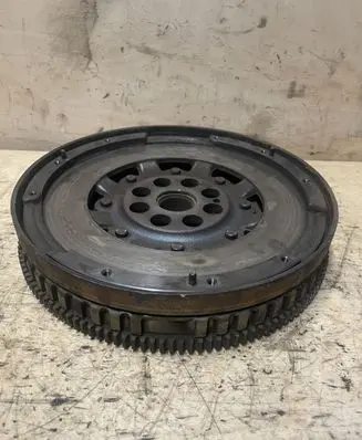 Nissan X-Trail T32 Dual mass flywheel 123103008R