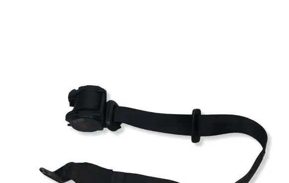 Volkswagen Fox Rear seatbelt 