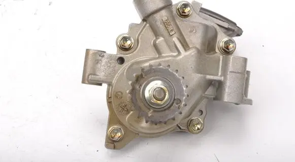 Toyota Auris E180 Oil pump 0T060
