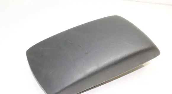 Mazda 3 II Armrest BBM402