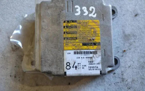 Toyota Avensis T250 Airbag control unit/module 8917005120