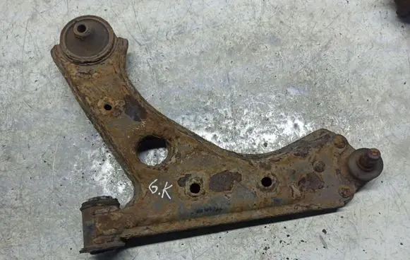 Opel Corsa D Front lower control arm/wishbone