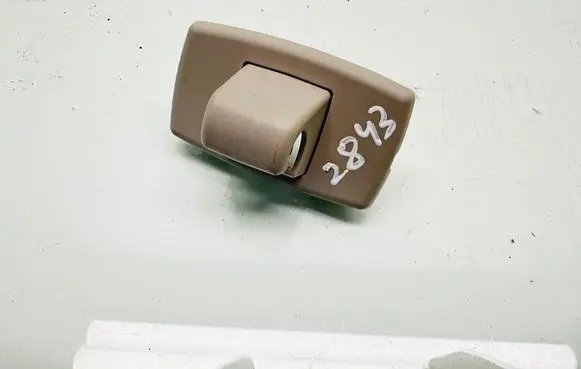 Sun visor clip/hook/bracket