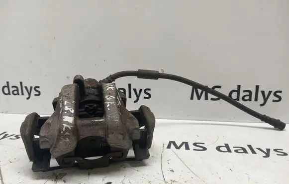 Mercedes-Benz CLS C218 X218 Rear brake caliper A2124230281 2124230281