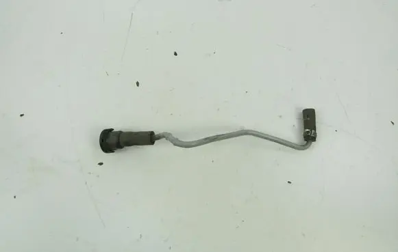 Chevrolet Meriva Oil cooling pipe J9D34B502AB