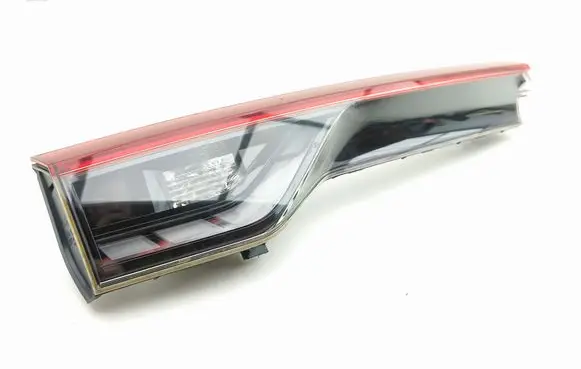 Honda HR-V Tailgate rear/tail lights 226622BH