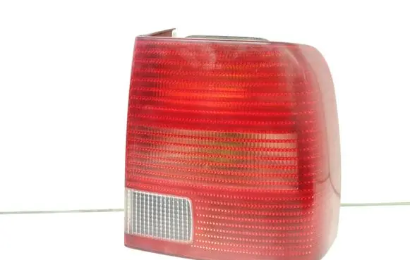 Volkswagen PASSAT B5 Rear/tail lights 3B5945096F