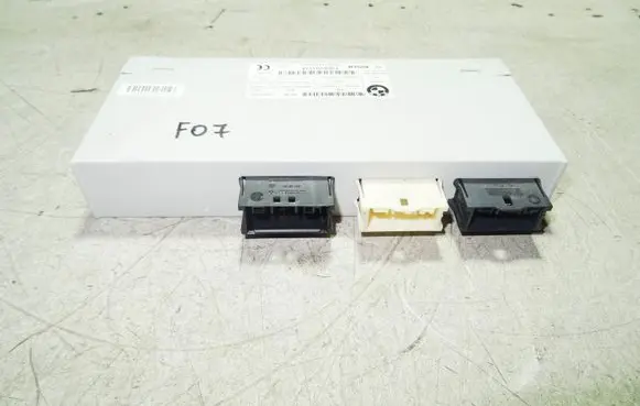 Tailgate/trunk control unit/module