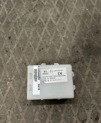 Subaru Outback Door central lock control unit/module 88035AG050 84A15001 10R020727