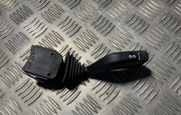 Opel Astra G Indicator stalk 90560991 90560990 12263700