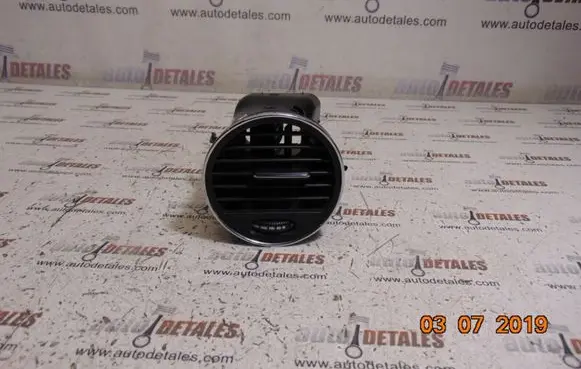 Mercedes-Benz CLS C219 Dash center air vent grill A2198302154