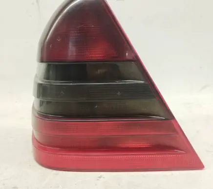 Mercedes-Benz C W202 Rear/tail lights 2028201966 2028205166 ULO
