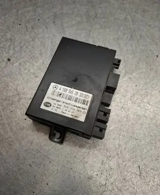 Mercedes-Benz Sprinter W906 Tow bar trailer control unit/module A1695453932 5DS00876901